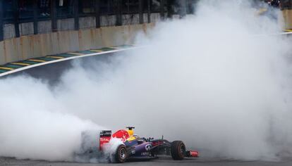 Vettel celebra su triunfo en Interlagos