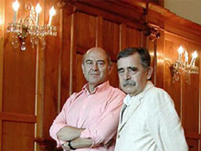 José Antonio Marina (izquierda) y Eugenio Trias, en Santander.
