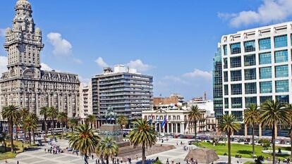 Plaza de la Independencia de Montevideo.