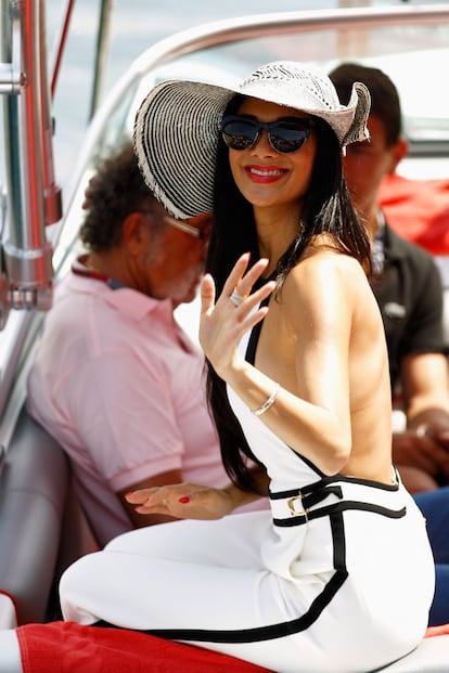 Nicole Scherzinger disfruta del sol de la costa azul mientras su novio, Lewis Hamilton, participa en el GP de Mónaco.