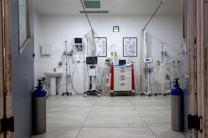 A room with medical equipment at Najdeh hospital, October 17.