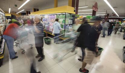 Interior de un supermercado de Mercadona.