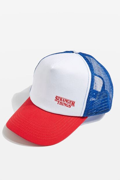 ¿Quieres la gorra de Dustin? La tienes también en Topman.