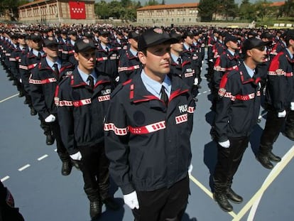 Toma de posesión de agentes de la Bescam en 2007.