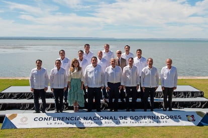 López Obrador con algunos gobernadores en febrero de este año.