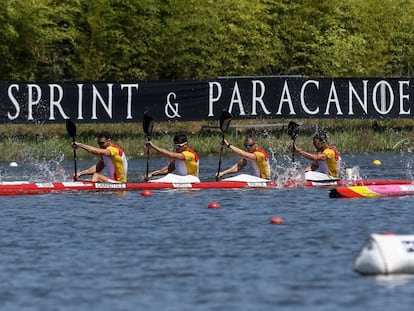 Craviotto-Toro-Cooper y Germade en la prueba del K4-500 donde consiguieron la plata. 