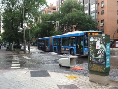 El paseo de las Acacias inundado este sábado.