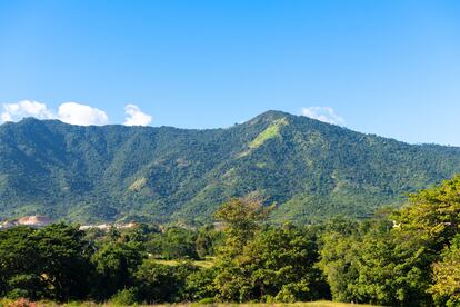 El pico Turquino, en la cordillera de Sierra Maestra, es el punto más alto de Cuba. 