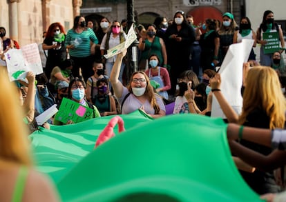 Celebran la despenalización del aborto