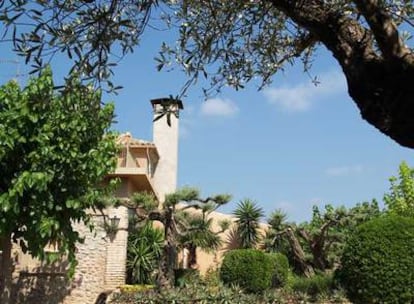 Exterior del hotel Panxampla, a las afueras de Els Reguers (Tarragona).