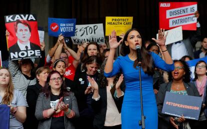 La candidata demócrata al Congreso Alexandria Ocasio-Cortez, en un acto de campaña. 