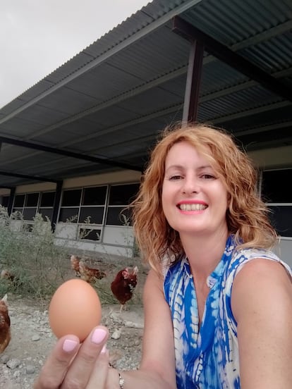 María Dolores López, en su granja en Albox.