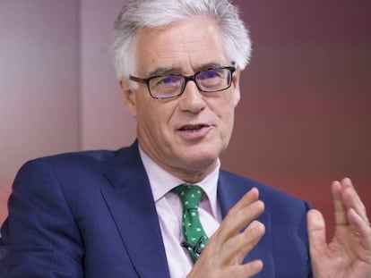 Turner: “La amenaza es que el euro se rompa por Italia en menos de 10 años”