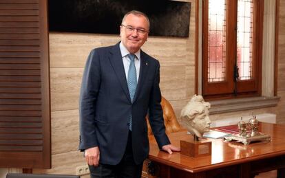 Carles Pellicer, en el Ayuntamiento de Reus.