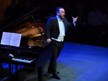 Un moment de l'actuació Javier Camarena al Liceu.