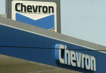 El pasado 4 de marzo, un juez federal de Nueva York falló a favor de Chevron, al considerar que la multimillonaria sentencia impuesta a la petrolera en Ecuador se logró a través de una conspiración. EFE/Archivo