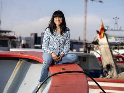 Cristina Caparrós, en el muelle de pescadores del Port Vell, en Barcelona.