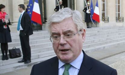 Eamon Gilmore, líder laborista irlandés, el 14 de marzo en París.