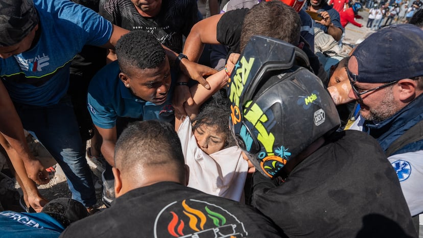 Ciudadanos se unen a las labores de rescate en Cali
