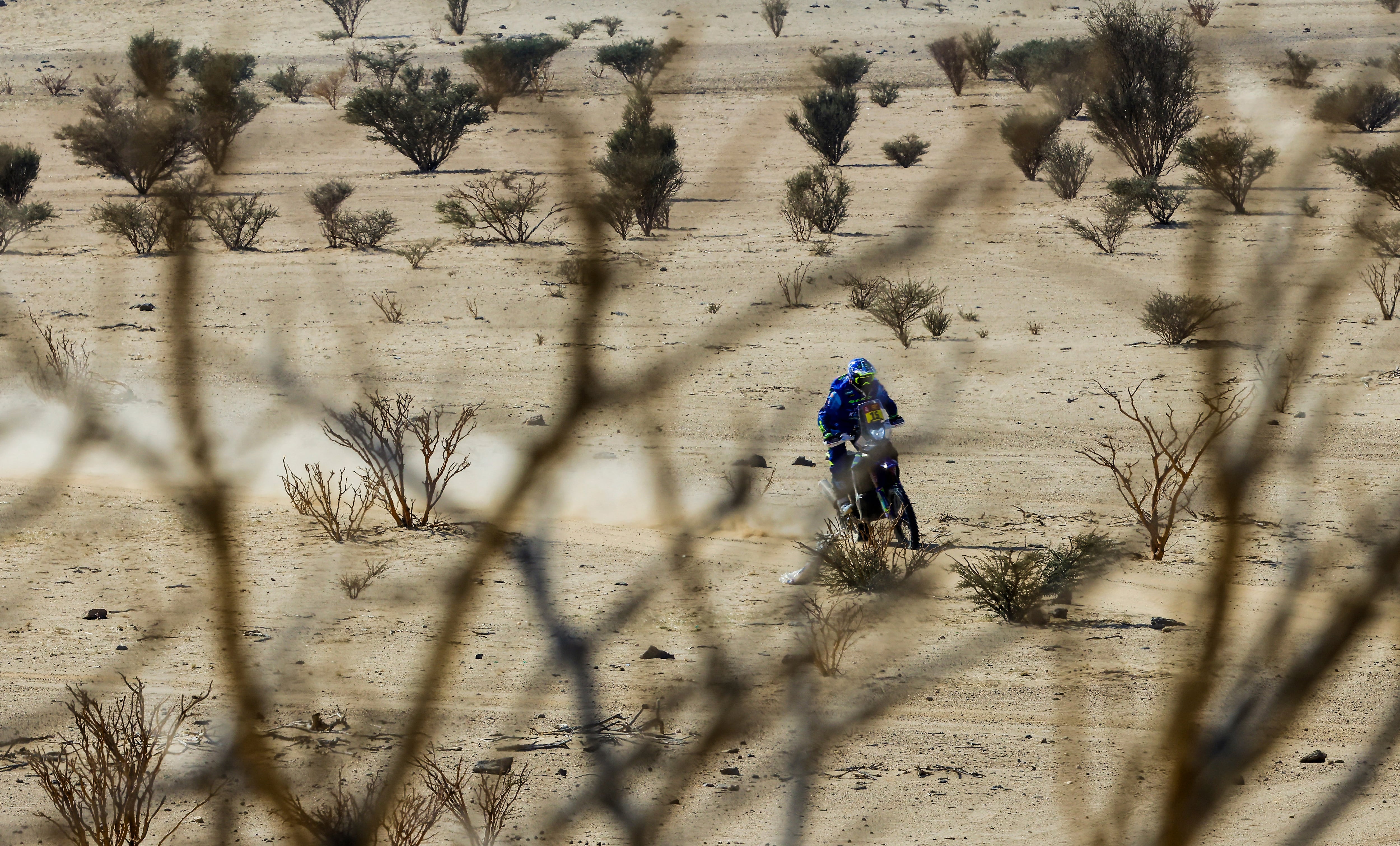 Rally Dakar: Santolino se estrena como ganador de etapa y Schareina apunta a la general