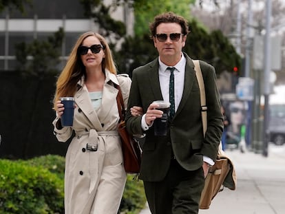 Danny Masterson y su esposa, Bijou Phillips, a su llegada al tribunal de Los Ángeles este martes.