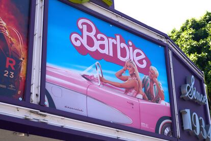 Un anuncio de la película 'Barbie' en Los Ángeles.