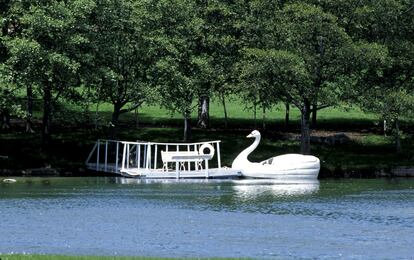 El embarcadero que Michael Jackson mandó construir para su bote en forma de cisne.
