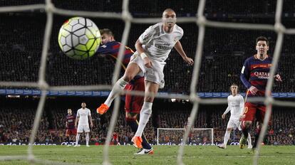 Imagen de un Barça-Real Madrid esta temporada.