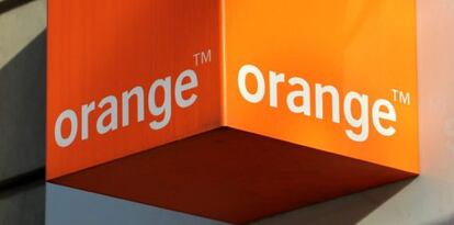 Un logo de la telefónica Orange.