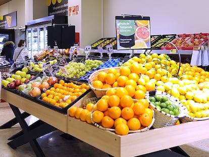 Interior de un supermercado de Barcelona, el 15 de octubre.