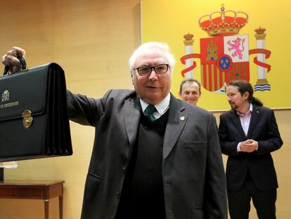 El exministro de Universidades, el sociólogo Manuel Castells, en una imagen de archivo.