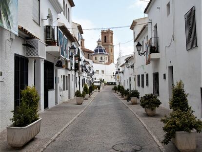 Calle del casco viejo de Altea (Alicante).