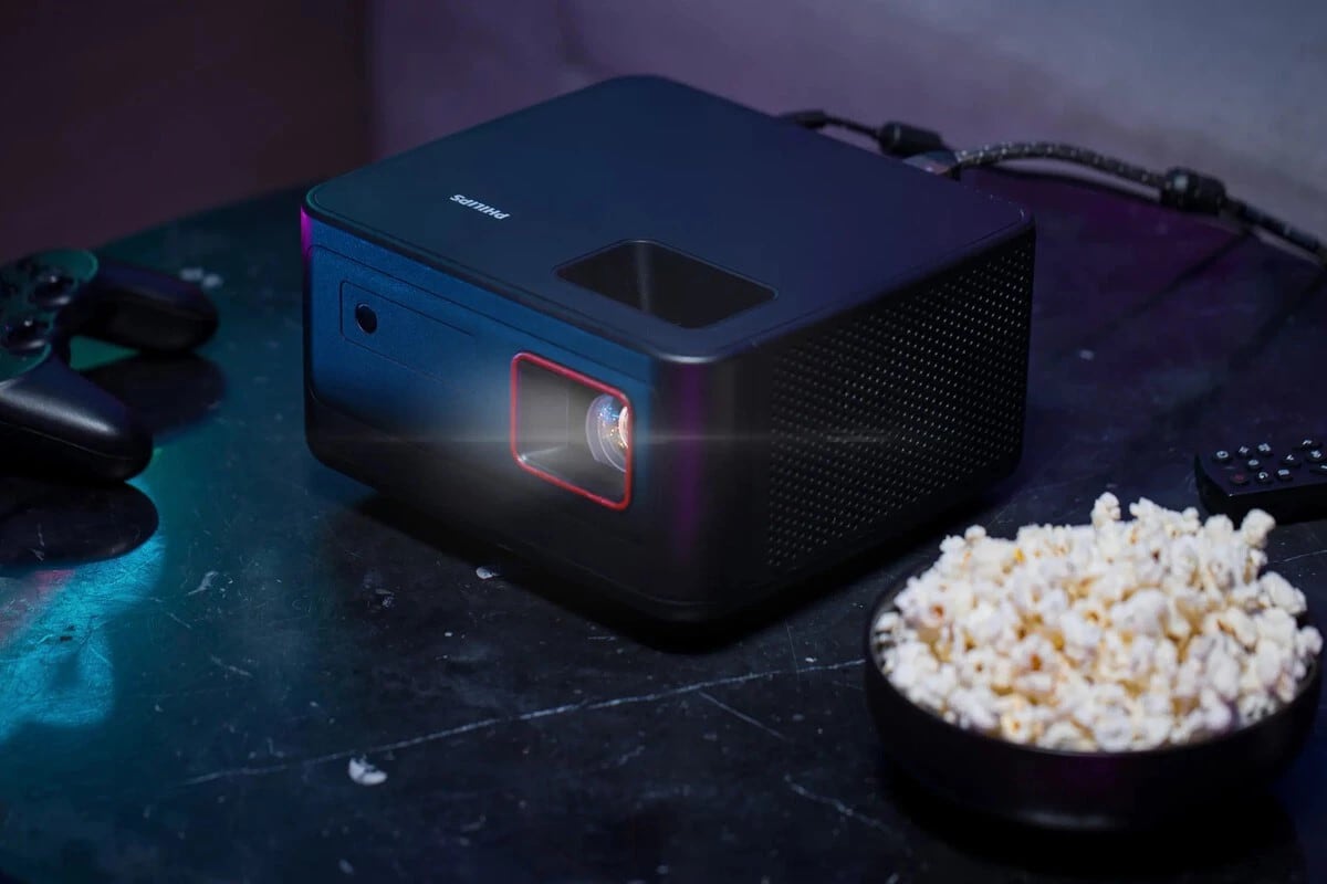 Philips presenta un proyector 4K perfecto para jugar o montarte un cine en casa