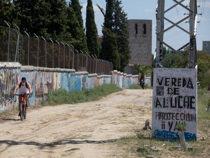 Varias asociaciones vecinales han puesto en marcha un proyecto para recuperar la vía pecuaria que une los barrios Carabanchel y La latina.