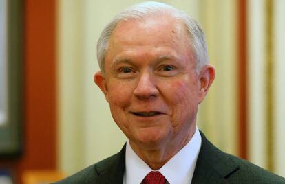 El senador Jeff Sessions, nominado para el puesto de fiscal general.