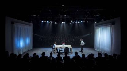 Emma Vilarasau y Pep Pla en 'La mare', de Florian Zeller, obra dirigida por Andrés Lima. 