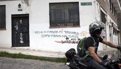 Una de las pintadas corregidas por la Acci&oacute;n Ortogr&aacute;fica Quito.