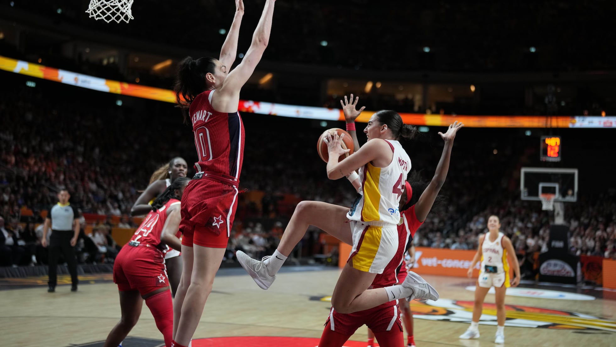 España cae ante EE.UU. en semifinales y jugará por bronce