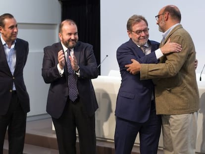 Des de l'esquerra, Manuel Mirat, José Luis Sainz, Juan Luis Cebrián i Fernando Abril-Martorell, ahir