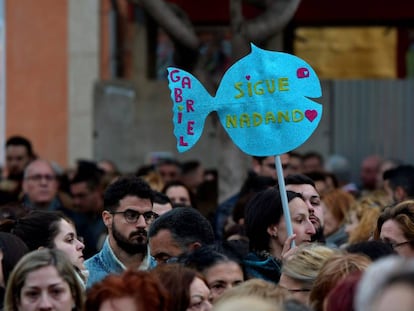 A protest in Almería in the wake of the Gabriel Cruz killing. “Keep swimming,” reads the sign, a reference to Gabriel’s nickname of “little fish.”