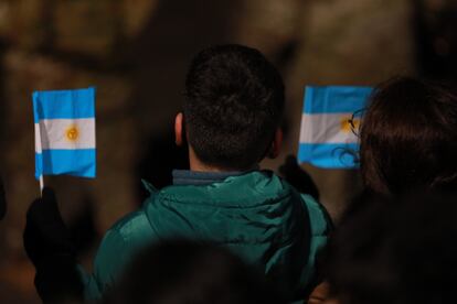 Vigilia en Río Grande (Argentina) en el 40º aniversario del inicio de la guerra de las Malvinas, en abril.