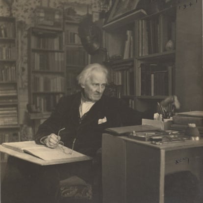 Edward Gordon Craig (Stevenage, Hertsfordshire, Inglaterra, 1872; Saint Paul de Vence, Francia, 1966) fue un escenógrafo y director teatral que revolucionó el panorama escénico, uno de los pioneros en el análisis de la escena teatral del siglo XX y figura fundamental para el desarrollo del teatro contemporáneo