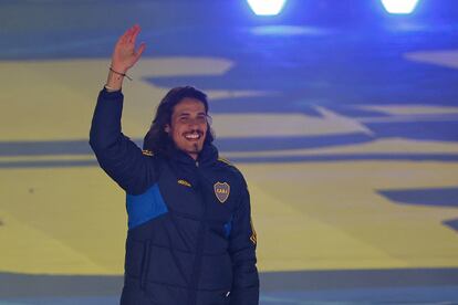 El delantero uruguayo Edinson Cavani durante su presentación oficial como futbolista de Boca Juniors, hoy en Buenos Aires.