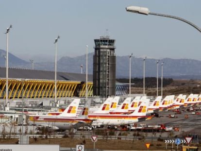 Aviones de Iberia en la Terminal 4.