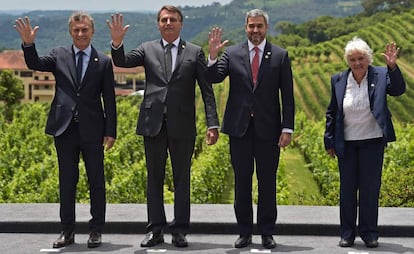 Los presidentes de Argentina, Mauricio Macri; Brasil, Jair Bolsonaro y Paraguay, Mario Abdo Benítez y Lucía Topolansky, vicepresidenta de Uruguay.