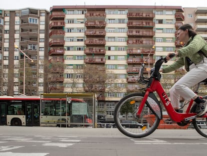 Un bloque de 120 viviendas en la calle Tarragona se convertirá en un bloque de pisos turísticos, a pesar de que desde 2014 no se dan licencias de este tipo.