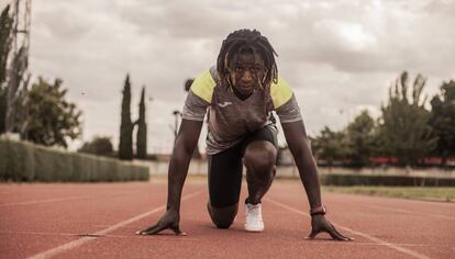 Jean Koulio, en la pista de atletismo de Madrid donde entrena.