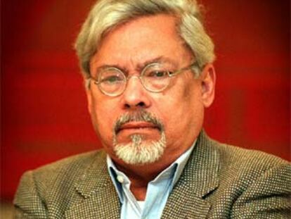 El escritor cubano Guillermo Cabrera Infante en 1999.