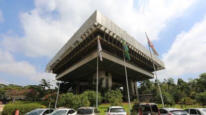 Imagem da fachada do prédio do TCM, em São Paulo.