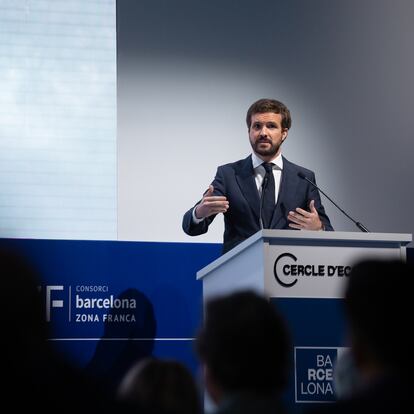 El líder del PP, Pablo Casado, interviene en la inauguración de la segunda jornada de la XXXVI Reunión del Cercle d"Economia, a 17 de junio de 2021, en Barcelona, Cataluña, (España). Las jornadas, bajo el título 'La gran reconstrucción, retos y oportunidades para la empresa, la economía y la política', giran en torno a los retos y oportunidades para la empresa, la política, y la economía en una edición que está marcada por el impacto de la crisis sanitaria y económica del Covid-19.
17 JUNIO 2021;CIRCLE ECONOMIA;BARCELONA;CASADO;CATALUÑA
David Zorrakino / Europa Press
17/06/2021